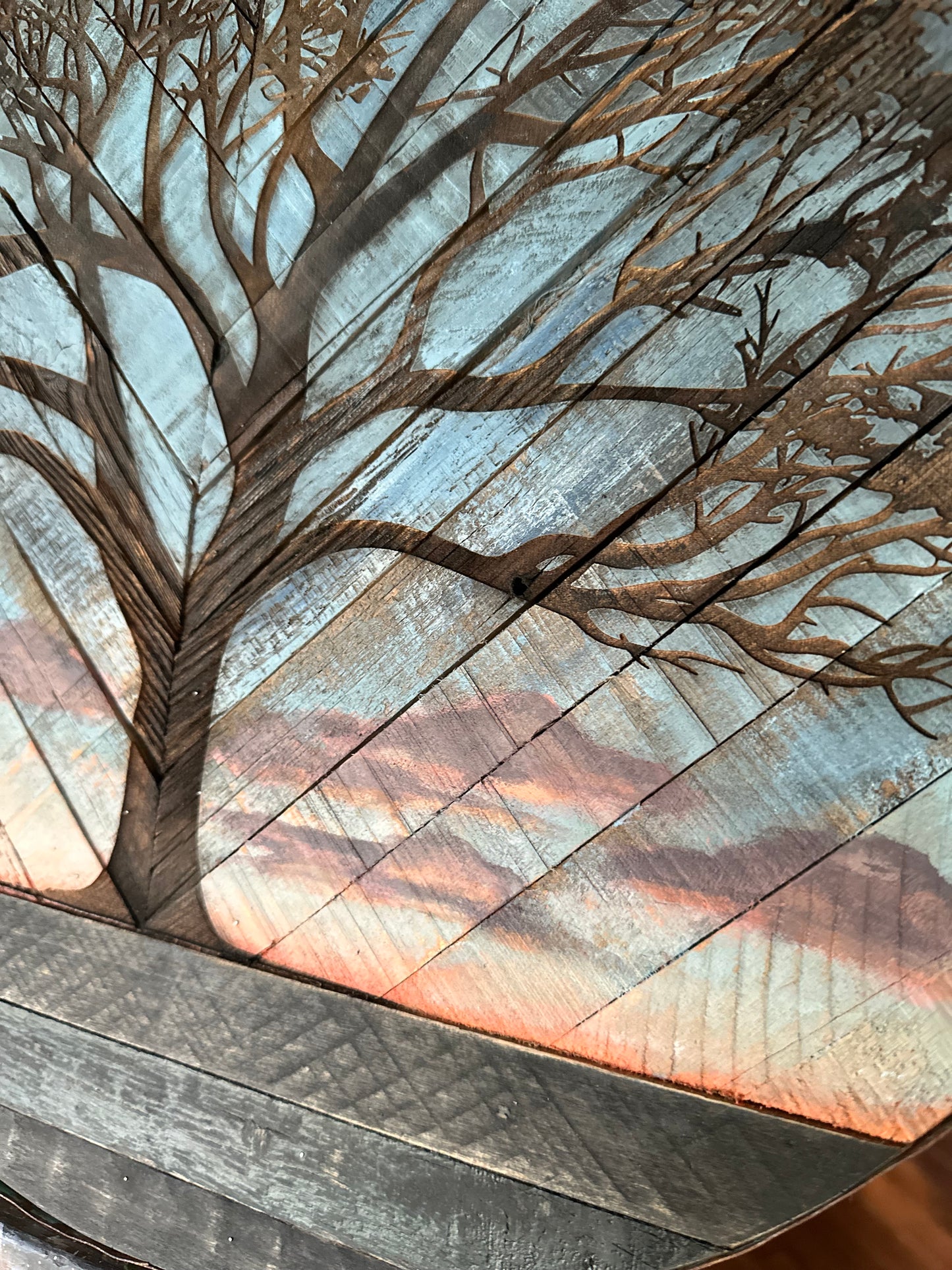 Tree at Dusk 18” Round