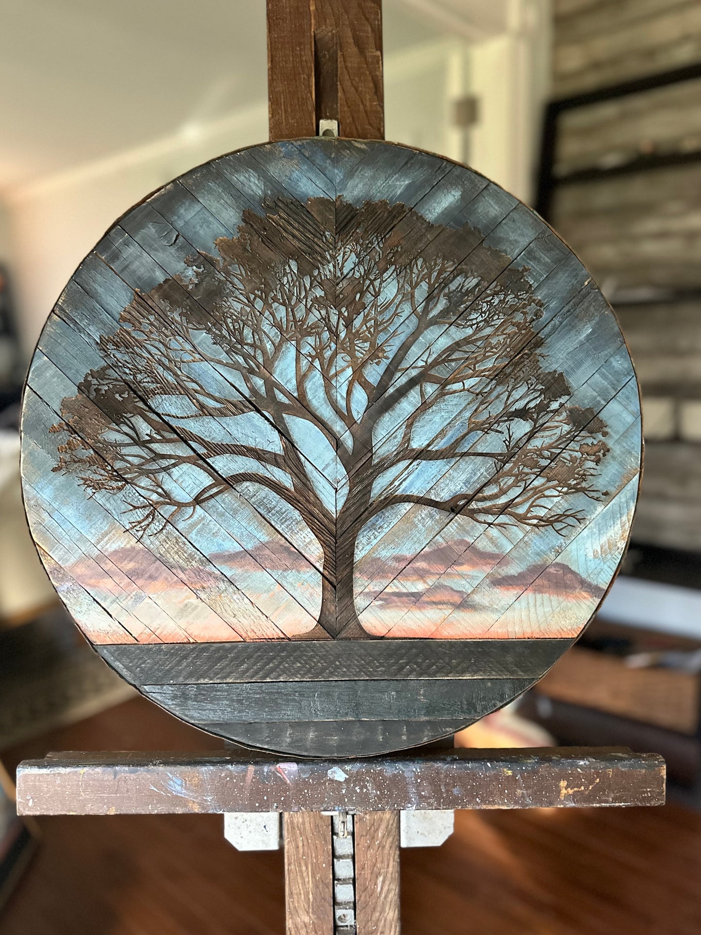 Tree at Dusk 18” Round